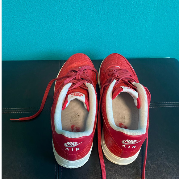 Nike Air Force 1 Red Dragon Sneakers 718152-606 Men's 9.5 - Picture 9 of 14